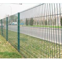 Large picture Roadside fence