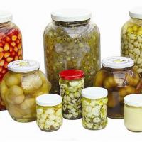 Large picture pickled garlic in jars