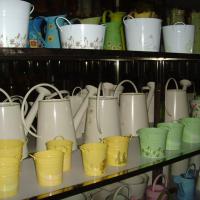 Large picture watering can/ bucket/flower pot/metal pail