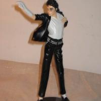Large picture Michael Jackson Figure