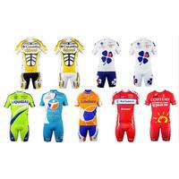 Large picture cycling wear