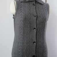 Large picture cable cashmere vest sweater