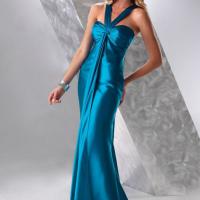 Large picture Elegant sweetheart-neckline evening dress in Satin