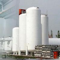Large picture LNG storage tank