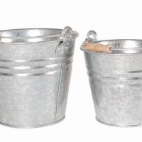 Large picture metal water bucket galvanized pail