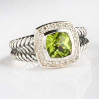 David Yurman Peridot Petite Albion Ring